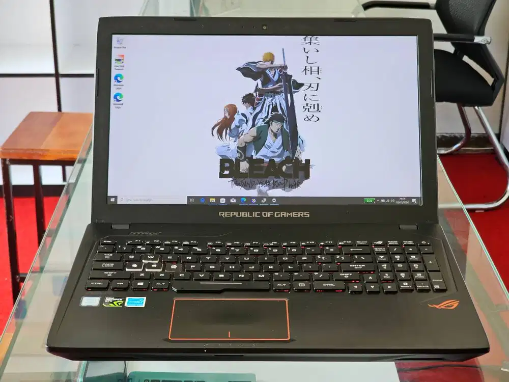 ASUS ROG GL553VD intel Core i7 Gen 7 Ram 8 GB SSD 256 GB HDD 1 TB Nvid