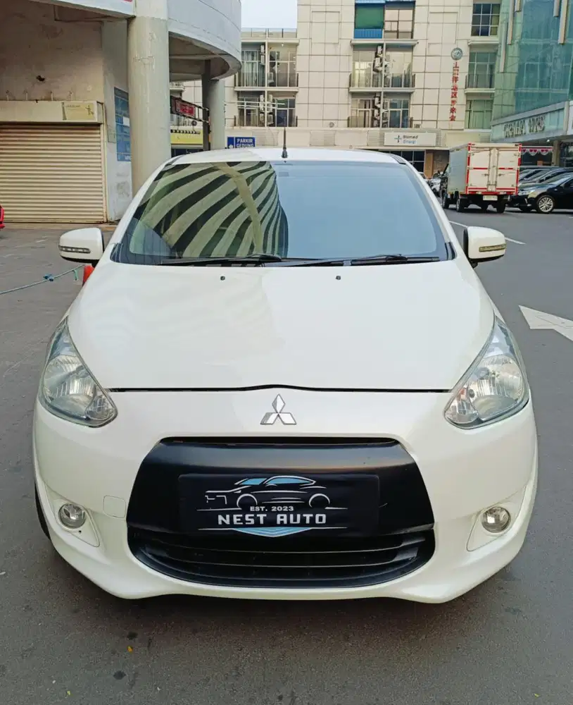 Mitsubishi Mirage 1.2L Exceed Matic 2012