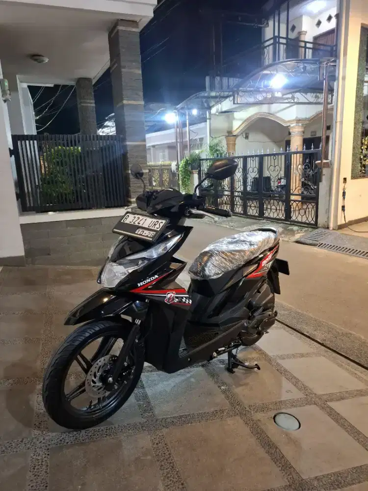 Bissmillah dijual motor Honda beat eco 2018