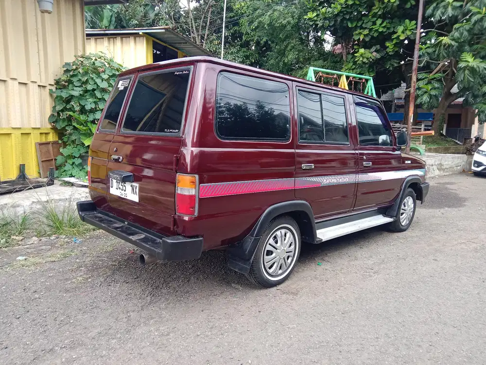 Toyota Kijang 1993 Bensin