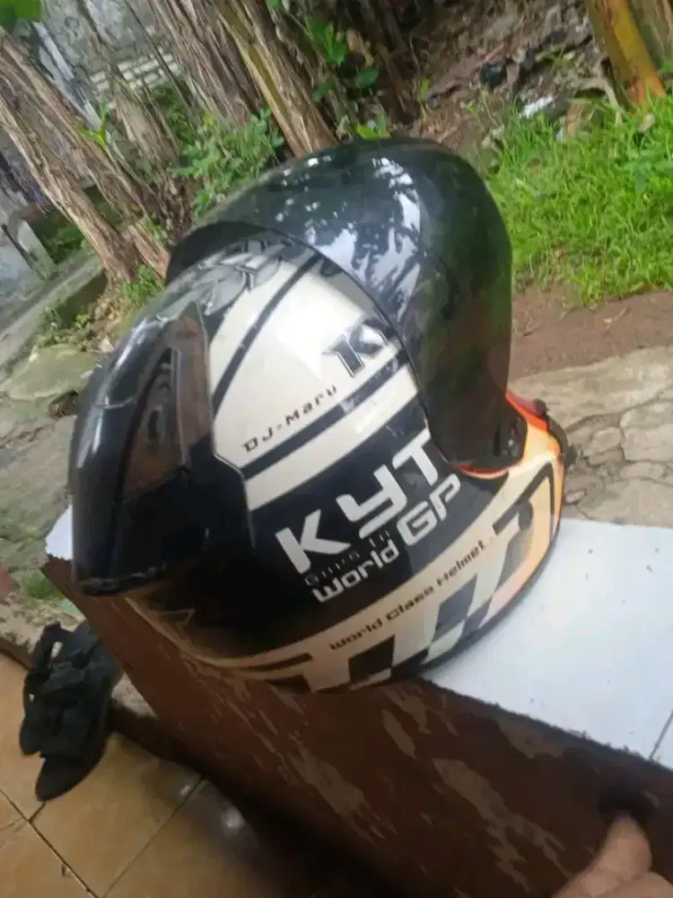 helm KYT DJ MARU SIZE M