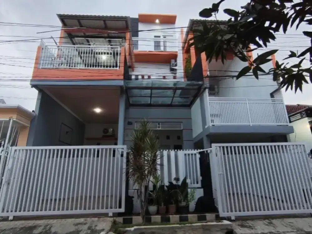 Dijual Rumah Sutorejo Timur