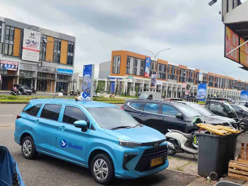 Di jual cepat ruko di jalan wesfield grand wisata ruko rapih siap usaha