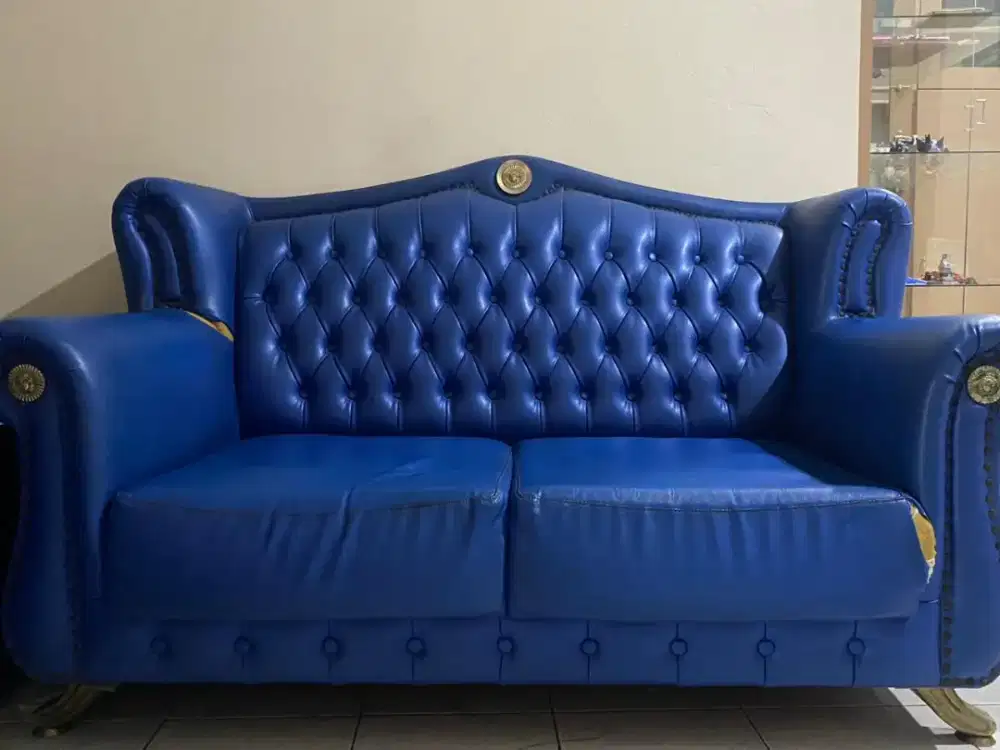 SOFA RUANG TAMU
