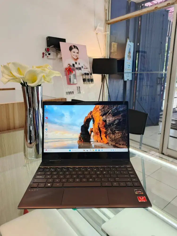 Laptop 2in1 HP Envy X360 Ryzen 7 Layar Sentuh