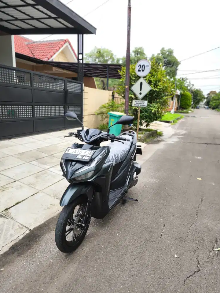 Bissmillah dijual motor Honda Vario 150cc 2019