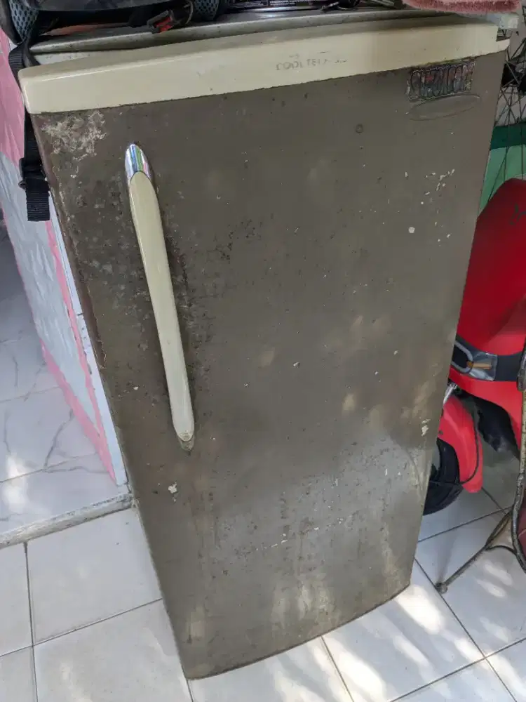 Kulkas Samsung Dingin