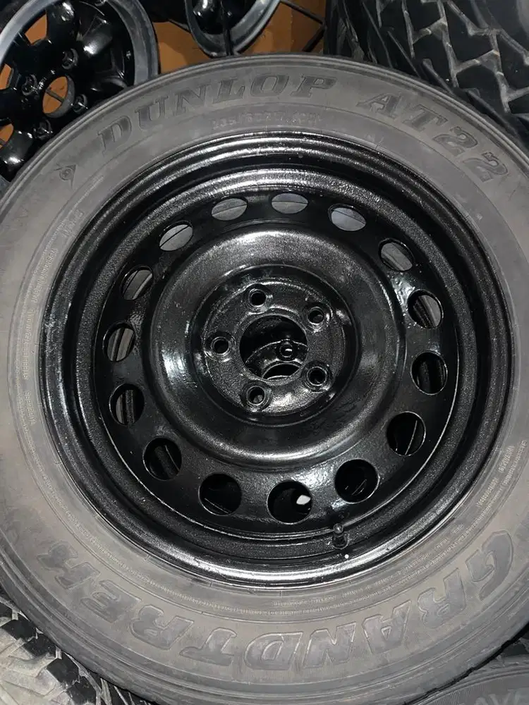 Velg Kaleng tucson r17 pcd 5x114 lbr 6,5