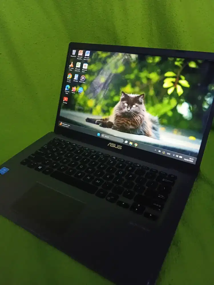 Laptop Asus Vivobook a416ma