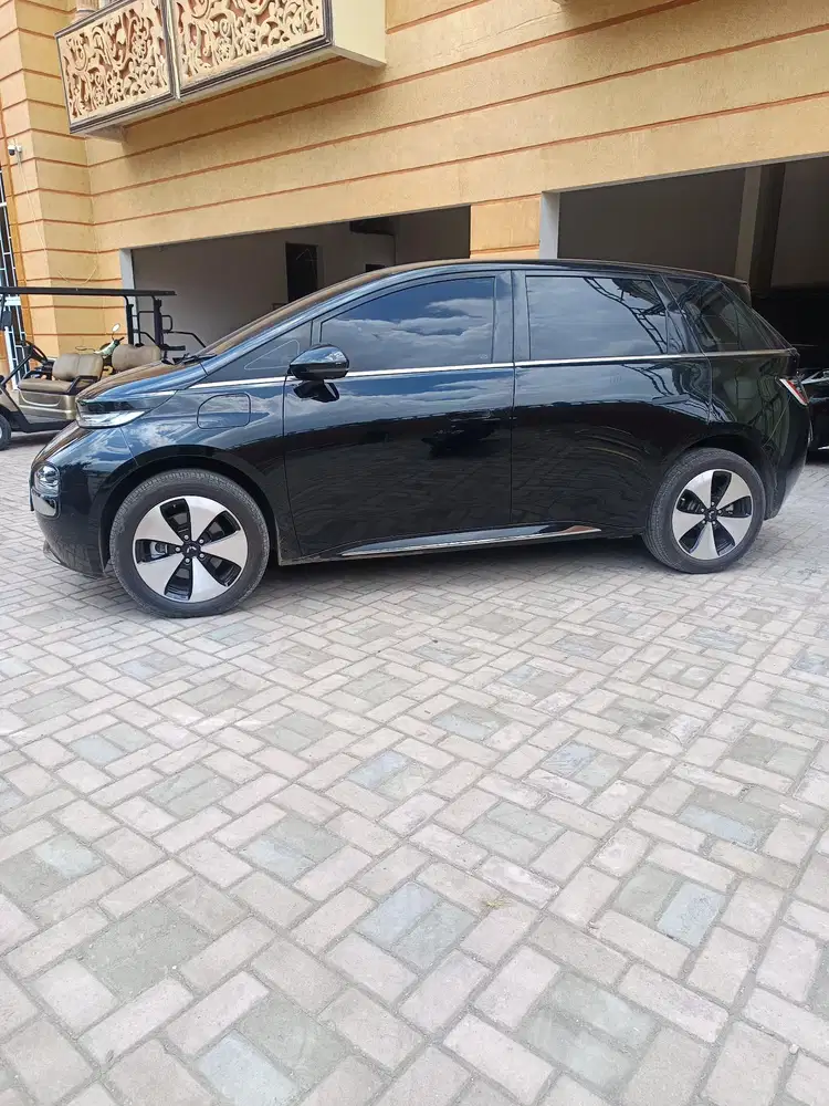 Wuling Cloud EV 2024 Listrik