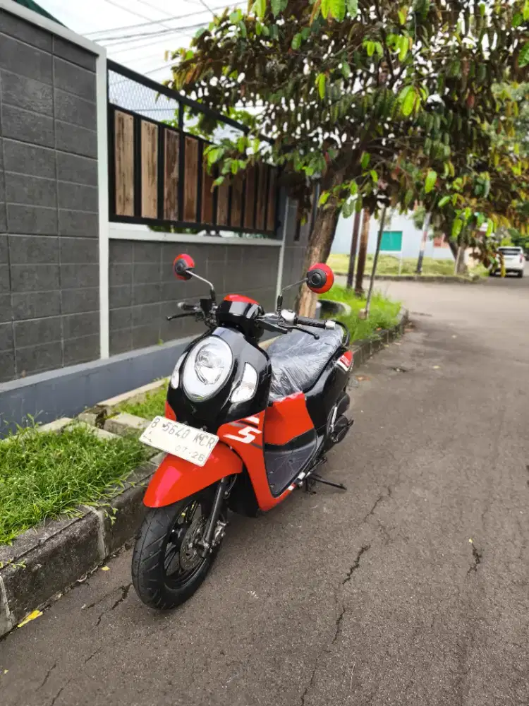 Bismillah dijual motor Honda Scoopy SE 2023