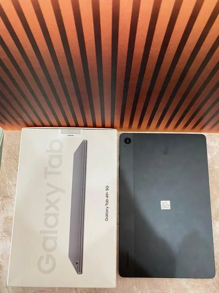 Samsung galaxy tab A9+5G ram 8/128 gb