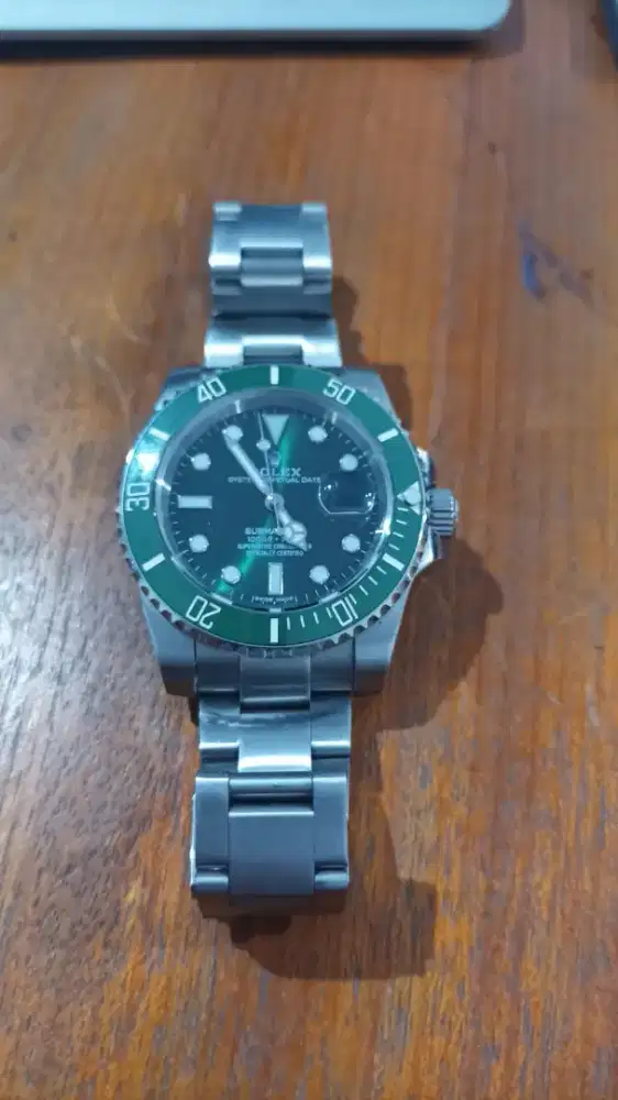 ROLEX Submariner Date 116610LV Green