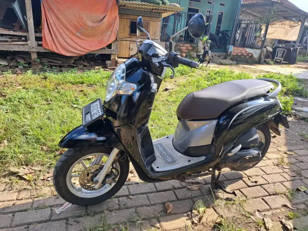 Scoopy 2018 pajak off 1X kaleng 2028