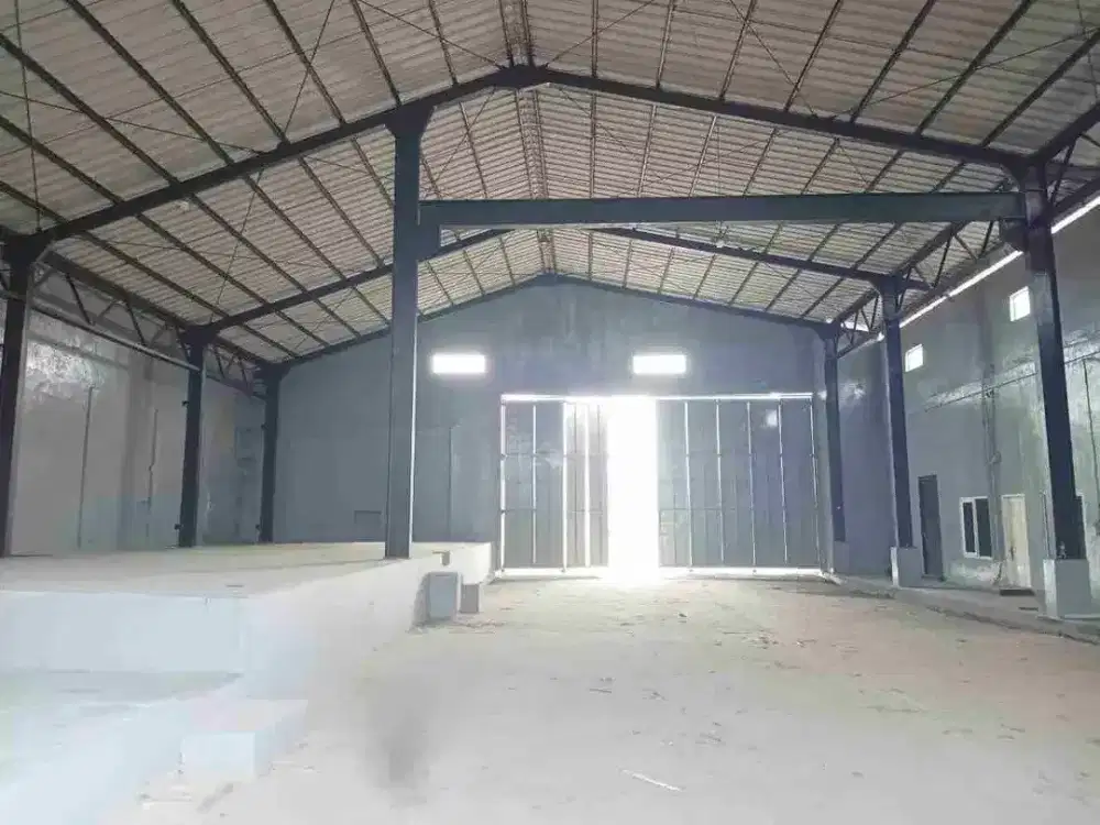Disewakan Gudang +kantor di cikarang siap pakai akses kontainer LT 2200 LB 600