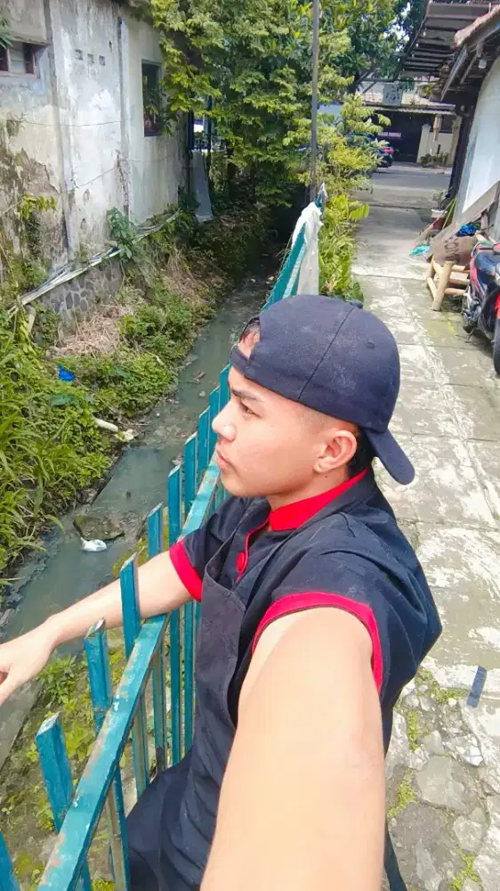 PENGALAMAN DI BAKMI PG BANDUNG JL.CENDANA NO7