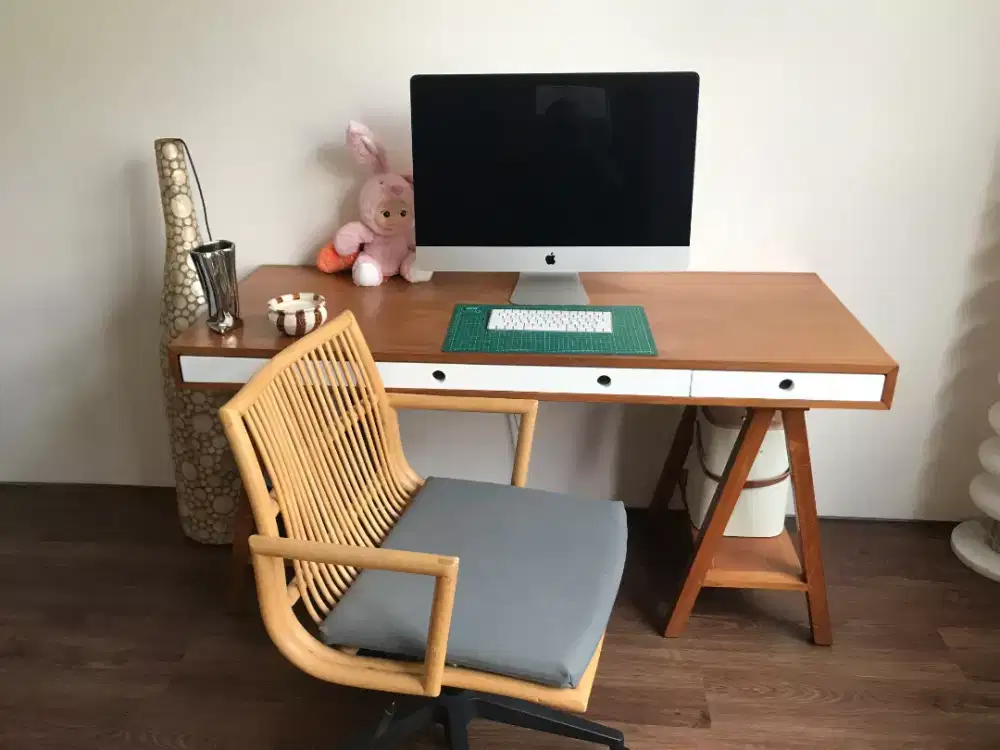 Kursi Vivere&meja belajar jati