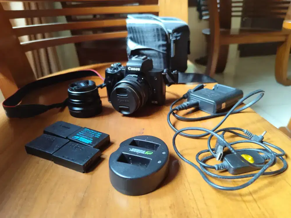 Kamera Mirrorless Canon EOS M50