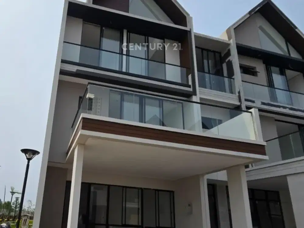 Rumah South Osaka Residence Brand New Hoek Location PIK2