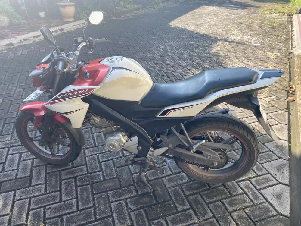 Jual Cepat New Vixion Light 2013 Surat Lengkap