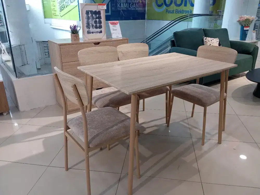 Meja makan set Spencer