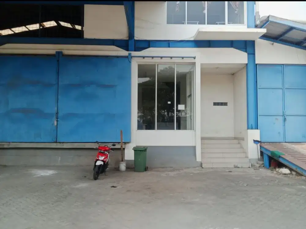 Bangunan Komersil Gudang Besar Siap Digunakan di Pergudangan Marunda Center Bekasi