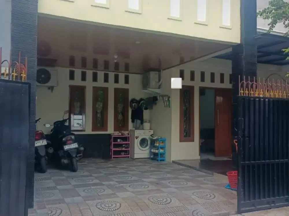 Rumah Minimalis di Boulevard Hijau Harapan Indah Bekasi