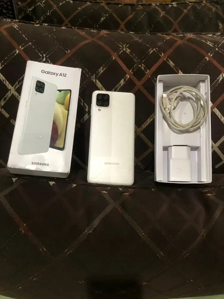 Samsung Galaxy A 12 ram; 4/128 Fullset