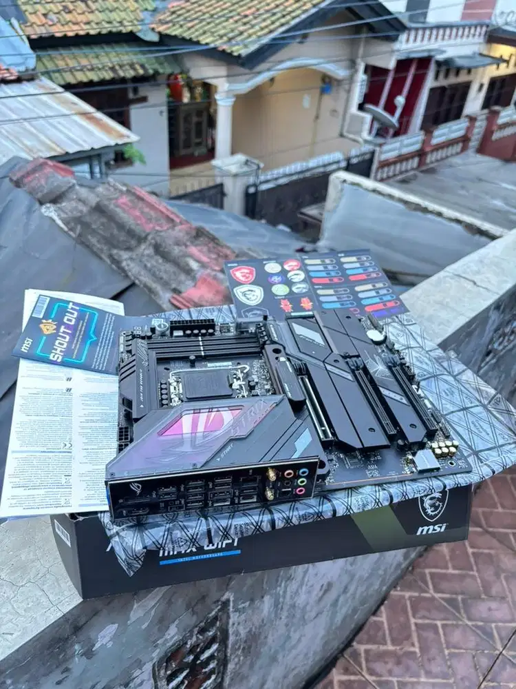 motherboard ROG strix z790- E gaming wifi