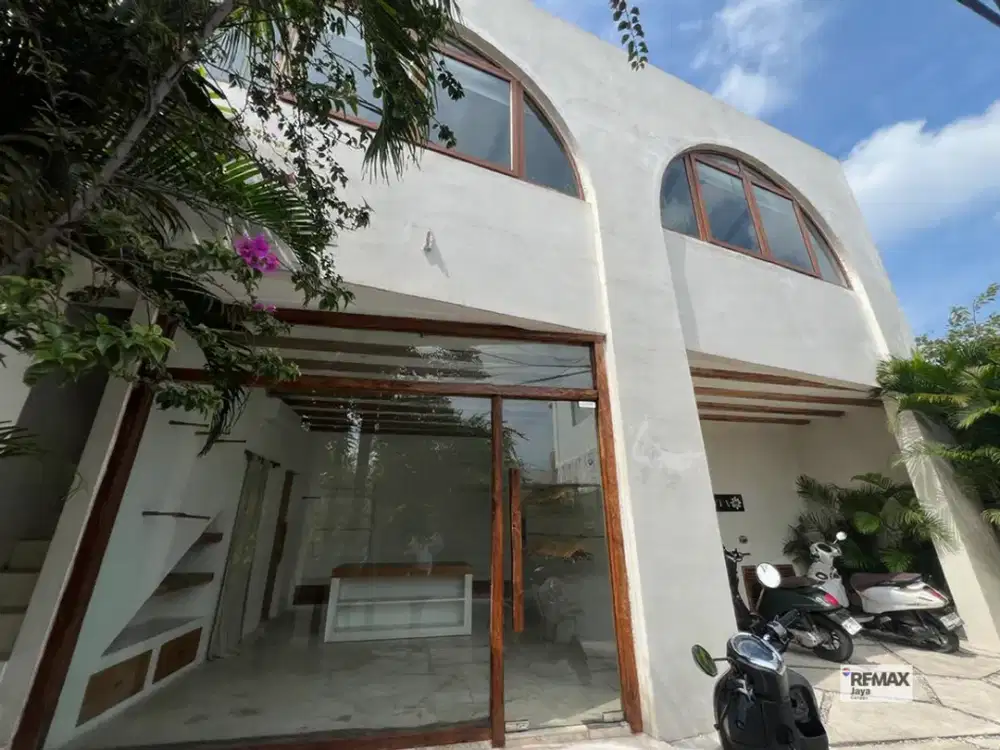 Commercial Shop Space Available In Canggu