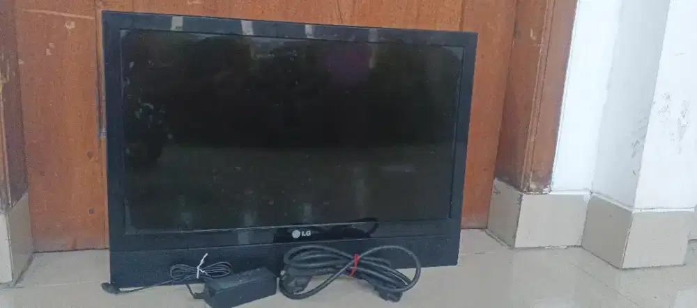 TV LED LG 21 inci plus Bracket TV