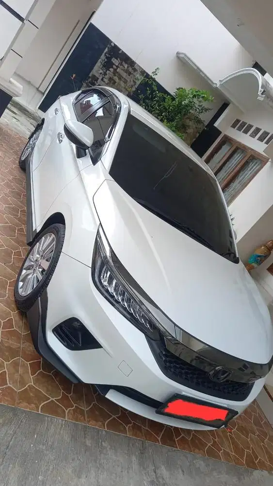 Honda city new sedan 1,5 e tahun 2022