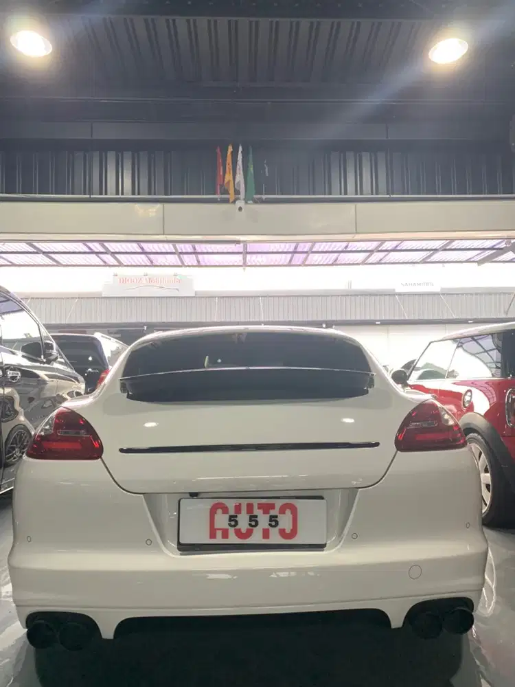 Porsche Panamera 2011 Bensin