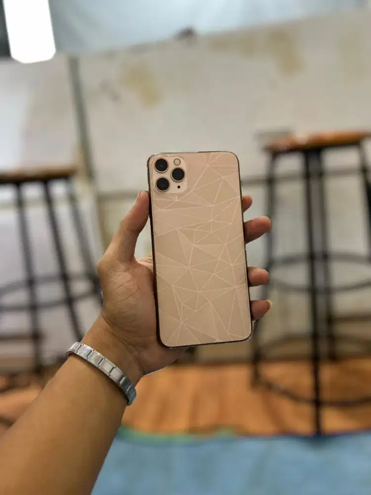 iPhone 11 Pro Max 64gb Beacukai