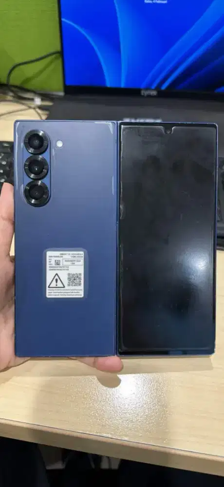 Samsung Z fold 6 12/256