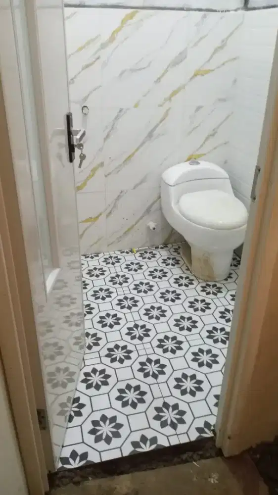 Dijual rumah lokasi trategis bebas banjir.