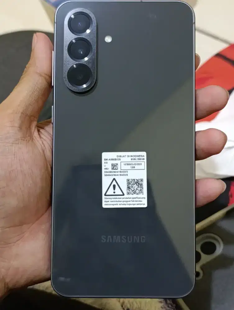 Samsung galaxy A56, 8/256 gb graphite