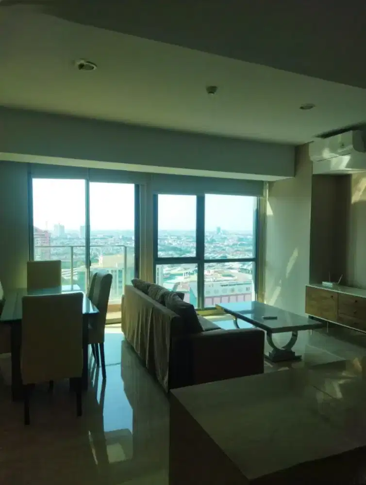 Disewakan Apartemen Holland Village 2 Full Furnished type 3BR