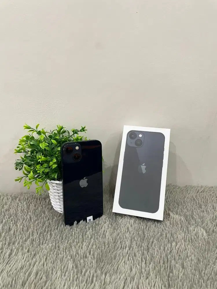 IPhone 13 128GB Midnight mulus Fullset BH 89% 3Utool 98 Permanent