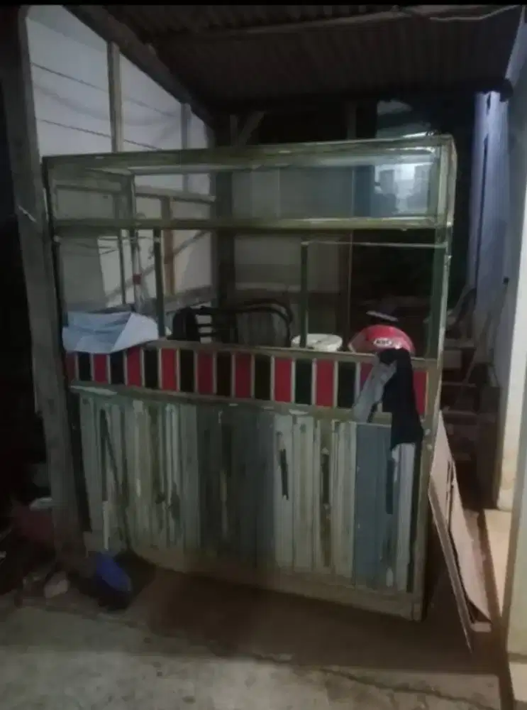 Gerobak usaha ukuran besar