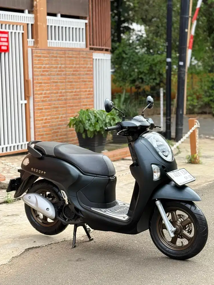 (DP 1.200) HONDA SCOOPY FI PRISTAGE, THN 2025, KM LOW 2RB SUPER MULUS