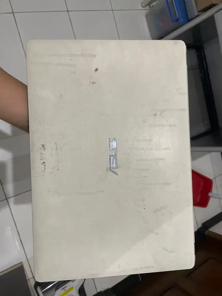 Jual Laptop Asus core i3 bekas
