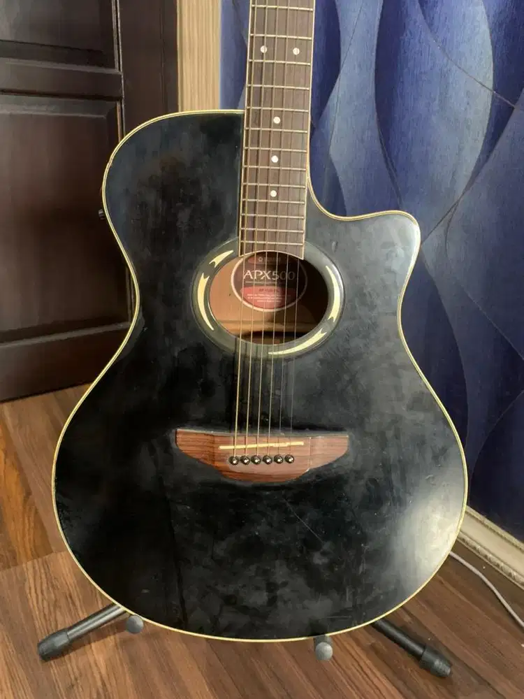 Gitar Akustik Yamaha APX500
