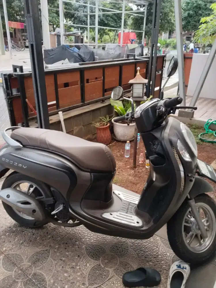 HONDA SCOOPY STYLISH 2023
NEGO