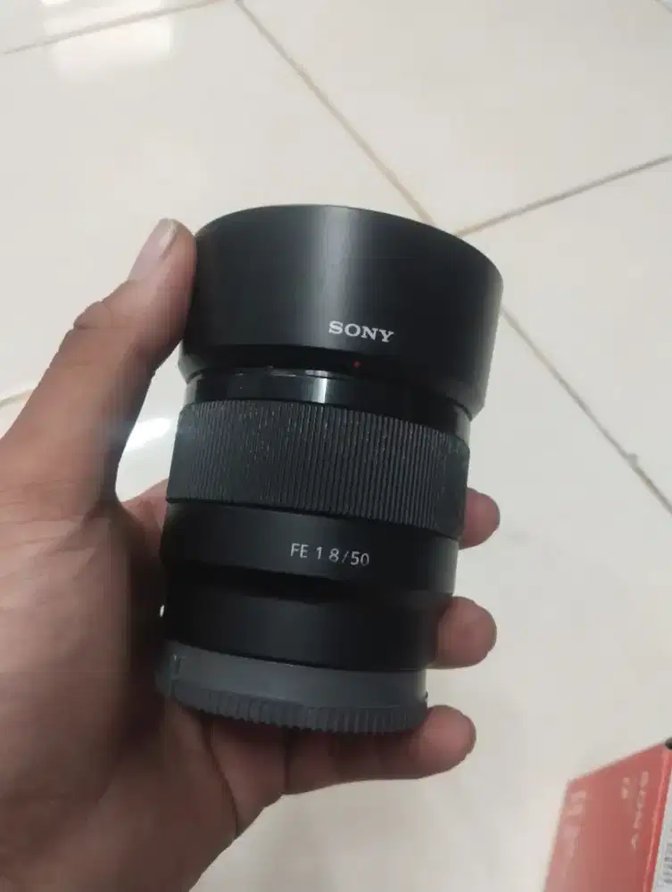 Lensa sony FE 50mm f1.8