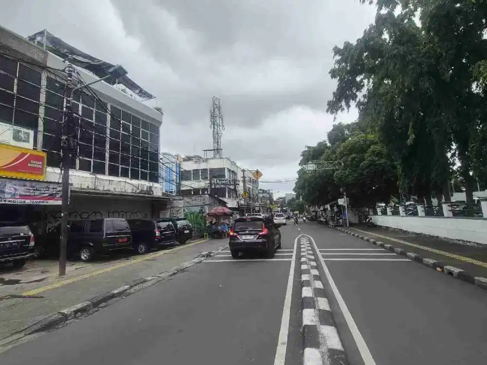 dijual ruko lokasi strategis di rawamangun jakarta timur