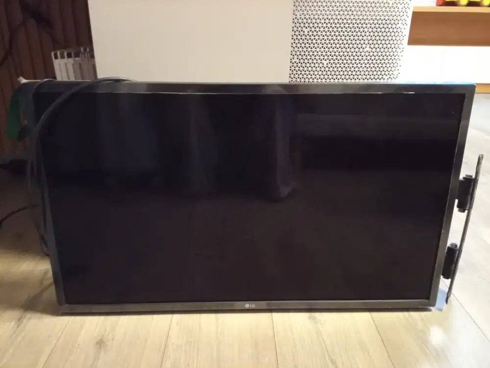 Jual TV LG 32 mulus no minus