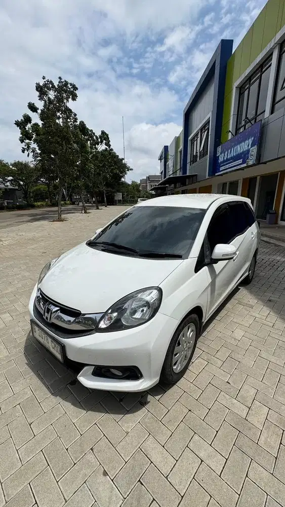 Honda mobilio E CVT 2015