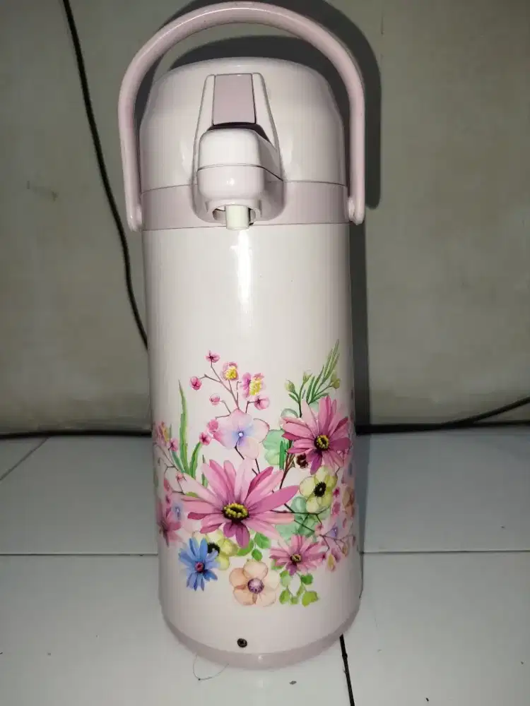 Termos Air Panas Pompa Lion Star 2L /
Termos Tekan