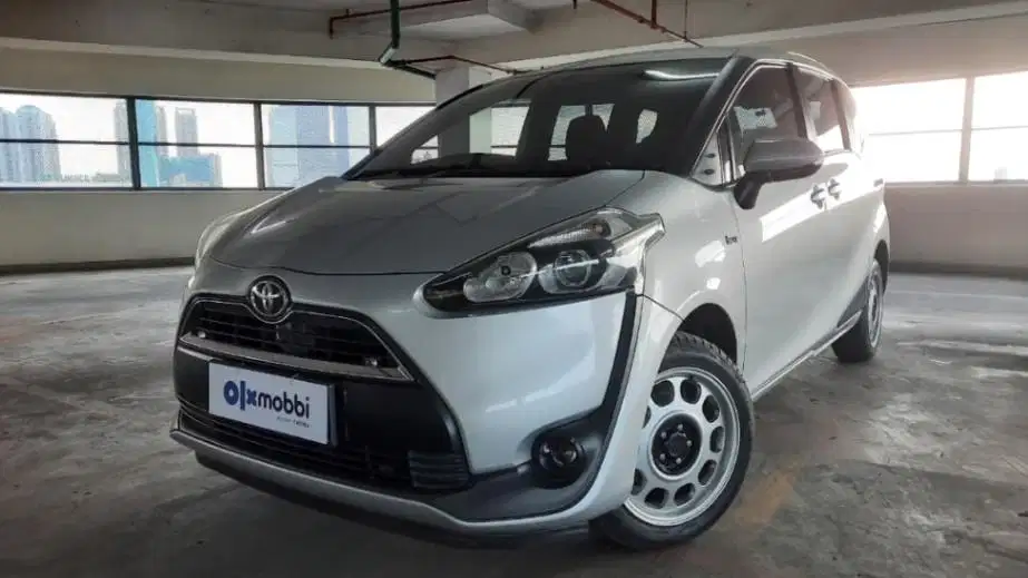 DP 10 JUTA Toyota Sienta 1.5 G Bensin-AT 2017 TOB